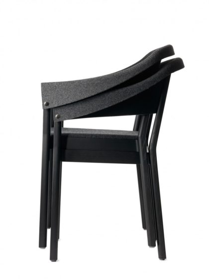 4685_e_svart_GARa__1090_s